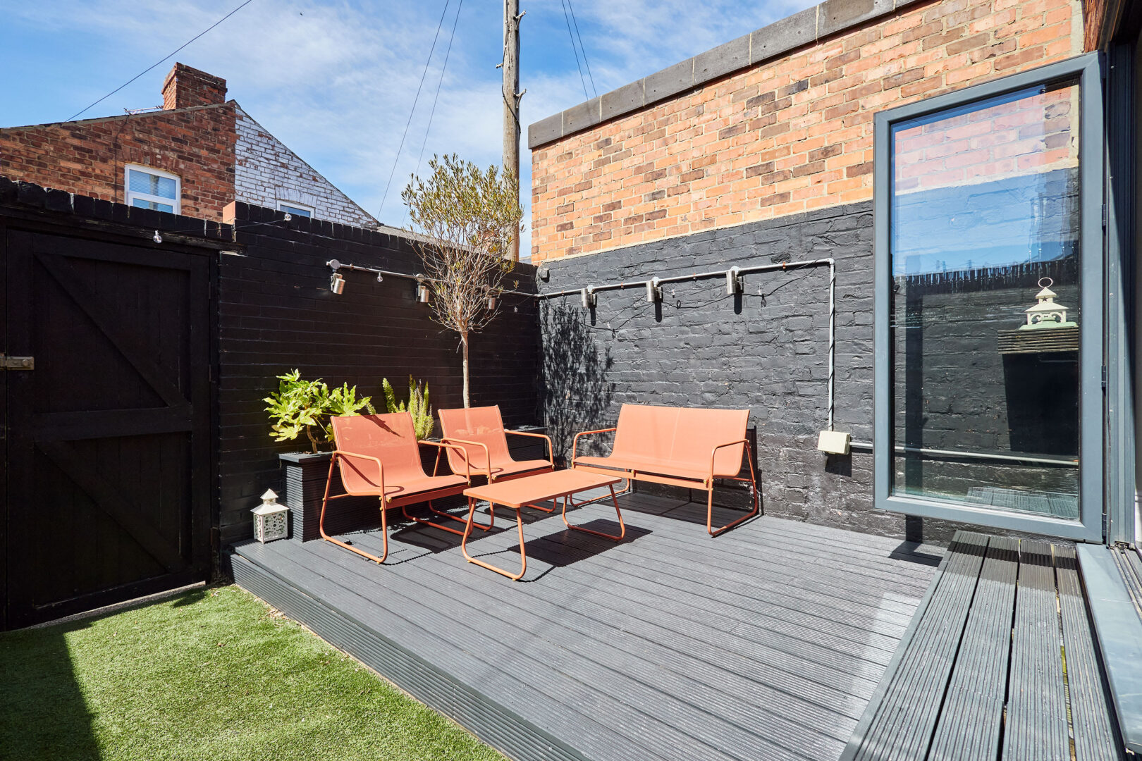 Stylish Coastal 3-Bed Retreat in Saltburn photo 6