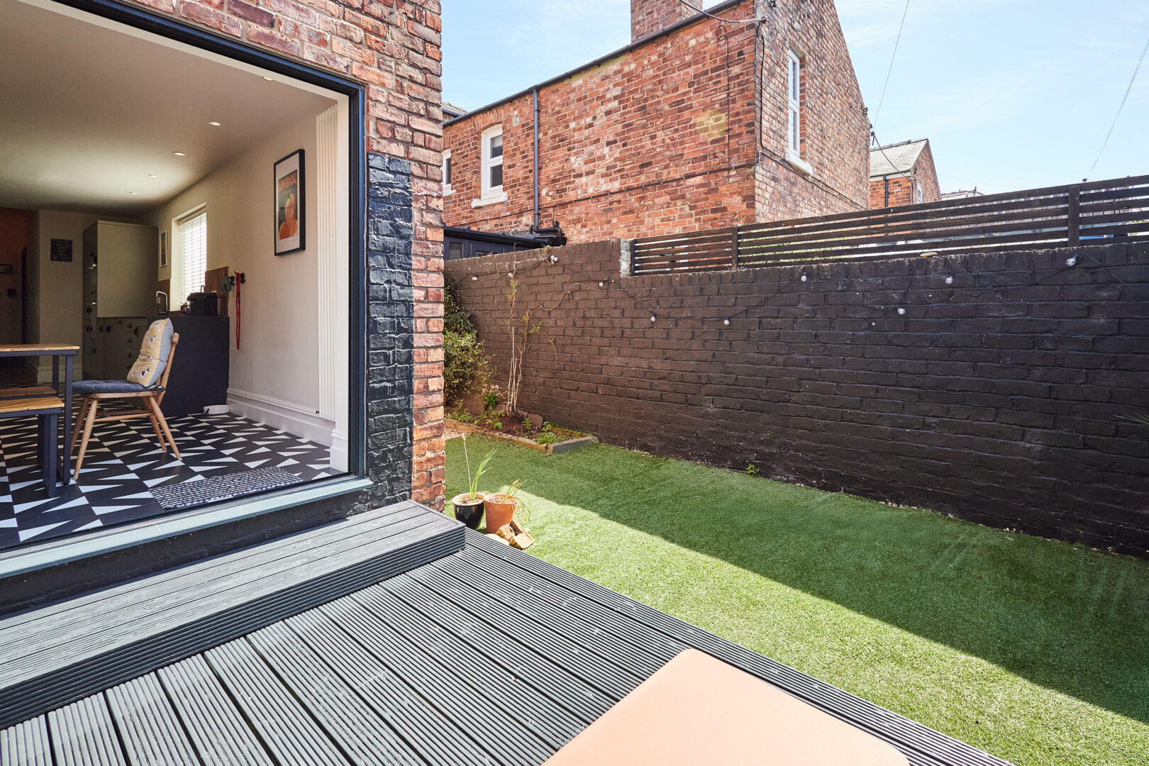 Stylish Coastal 3-Bed Retreat in Saltburn photo 5