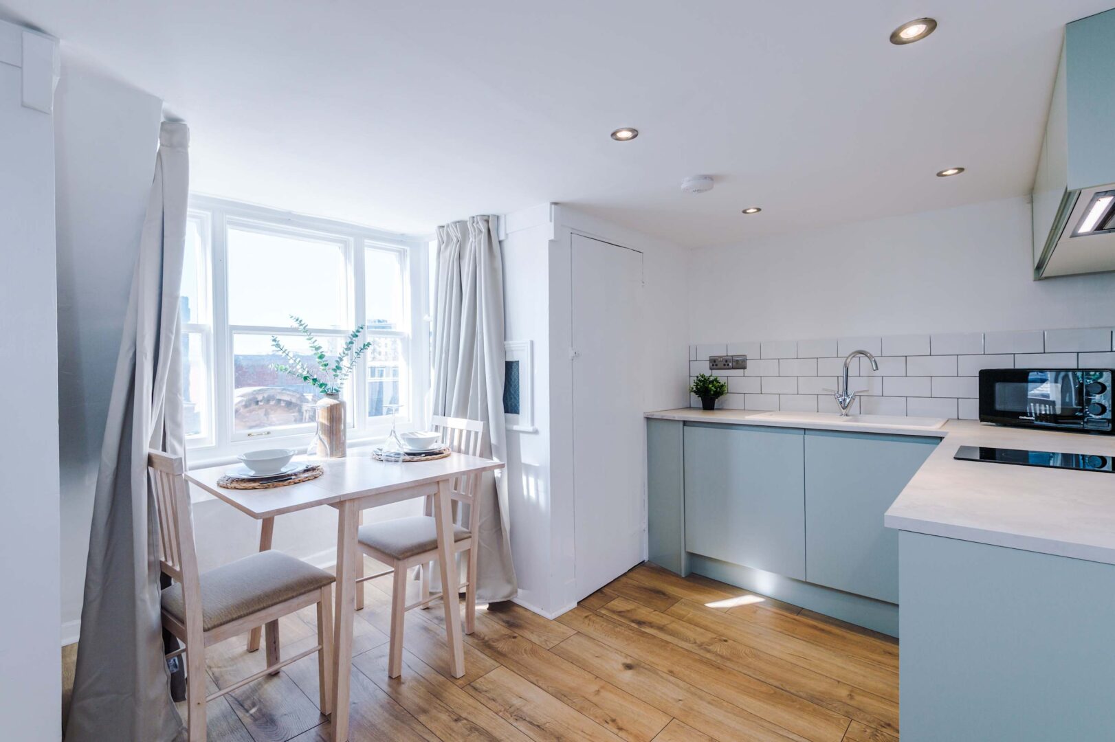 Parliament St Apt 4 – Sleeps 4 – Central Hull photo 4