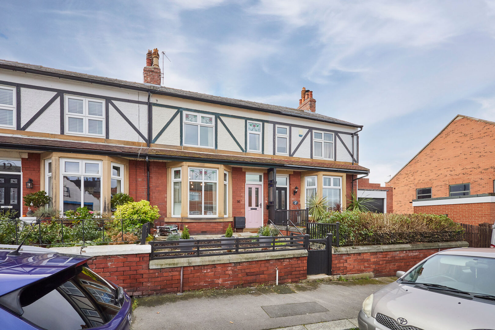 Stylish Coastal 3-Bed Retreat in Saltburn photo 3
